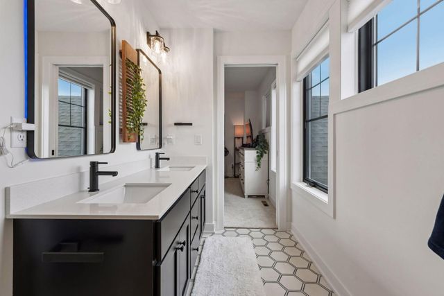 17628 Jett Circle, Prior Lake, MN 55372