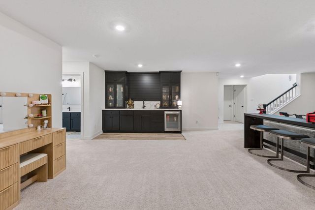 17628 Jett Circle, Prior Lake, MN 55372