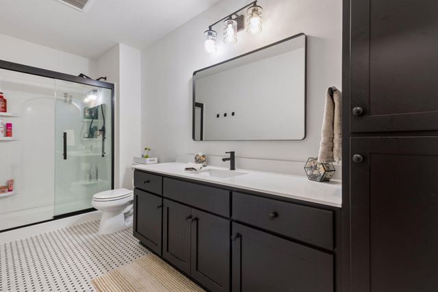 17628 Jett Circle, Prior Lake, MN 55372