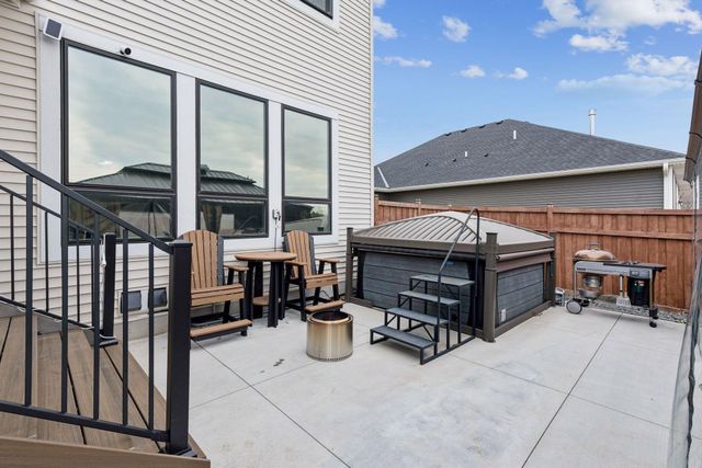 17628 Jett Circle, Prior Lake, MN 55372