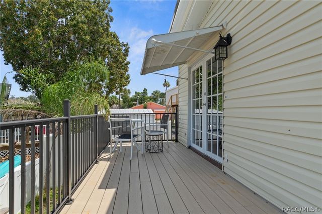 10267 W Hadley Court, Homosassa, FL 34448