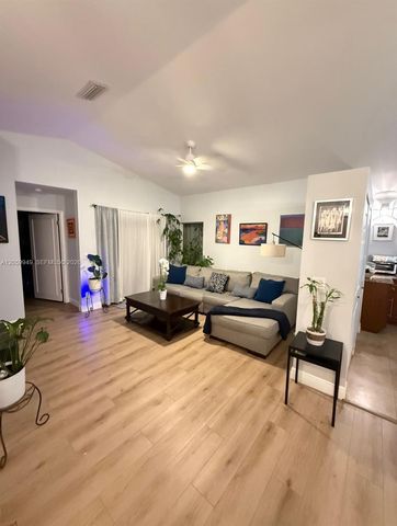 17225 NW 7th Street, Pembroke Pines, FL 33029