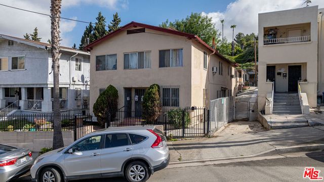 1259 Vin Scully Avenue, Los Angeles, CA 90026
