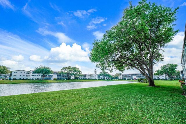 71 Fanshaw B, Boca Raton, FL 33434