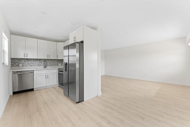 71 Fanshaw B, Boca Raton, FL 33434