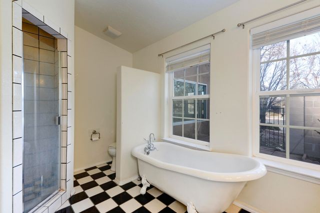 7000 Lorete Road NW, Albuquerque, NM 87114