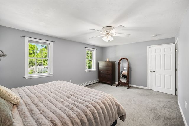 137 Lake Ave, Wareham, MA 02538