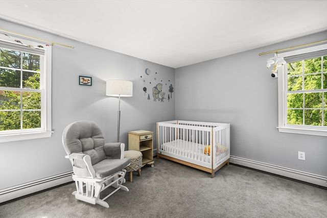 137 Lake Ave, Wareham, MA 02538