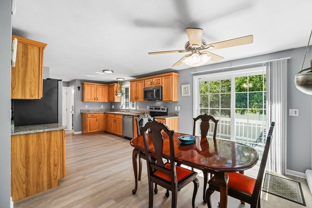 137 Lake Ave, Wareham, MA 02538