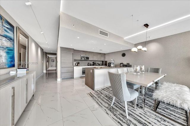 400 Sunny Isles Boulevard 718, Sunny Isles Beach, FL 33160