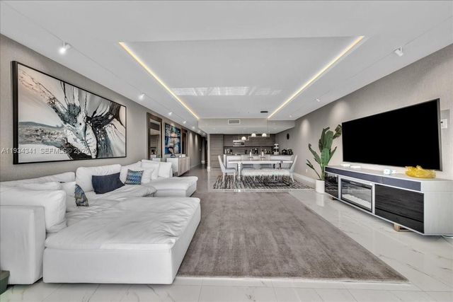 400 Sunny Isles Boulevard 718, Sunny Isles Beach, FL 33160