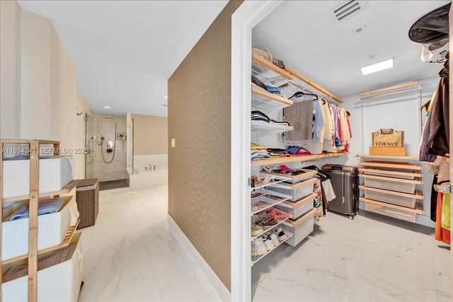 400 Sunny Isles Boulevard 718, Sunny Isles Beach, FL 33160