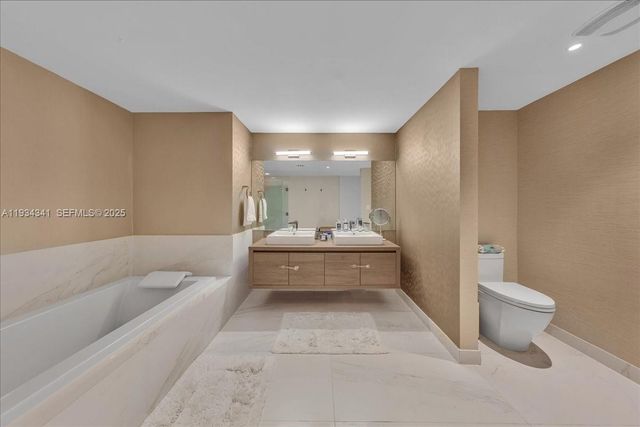 400 Sunny Isles Boulevard 718, Sunny Isles Beach, FL 33160