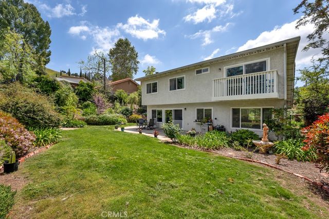 28661 Acacia Glen Street, Agoura Hills, CA 91301
