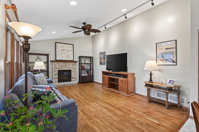 1908 Sibley View Lane, Northfield, MN 55057