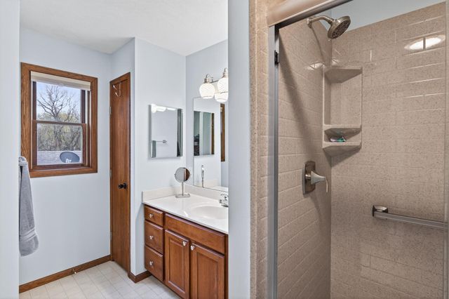 1908 Sibley View Lane, Northfield, MN 55057