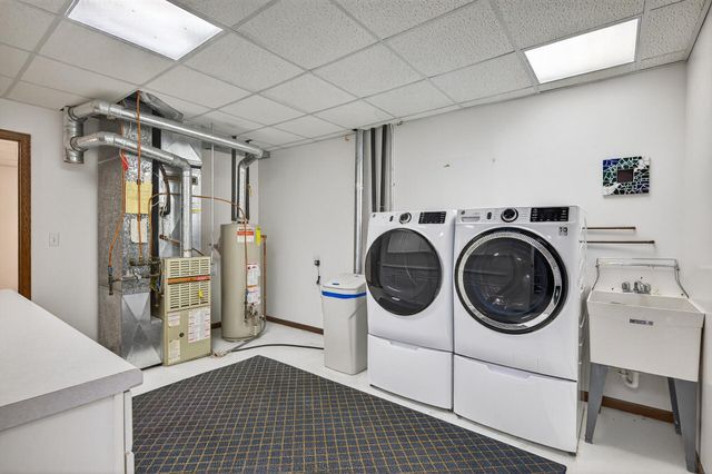 1908 Sibley View Lane, Northfield, MN 55057