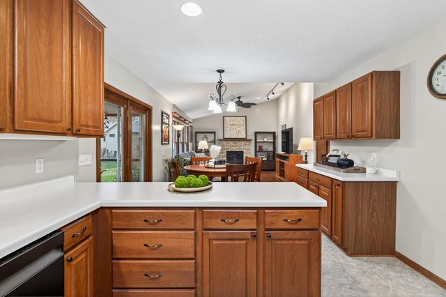 1908 Sibley View Lane, Northfield, MN 55057