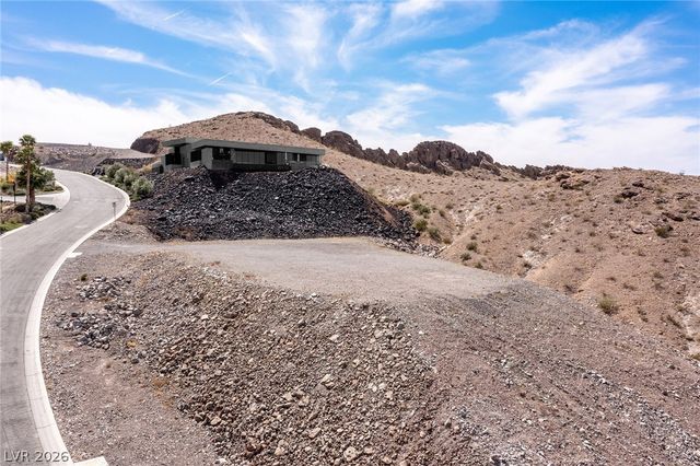 637 Dragon Peak Drive, Henderson, NV 89012