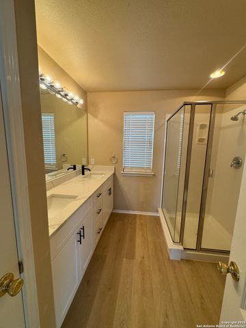 6760 Biscay Bay, San Antonio, TX 78249