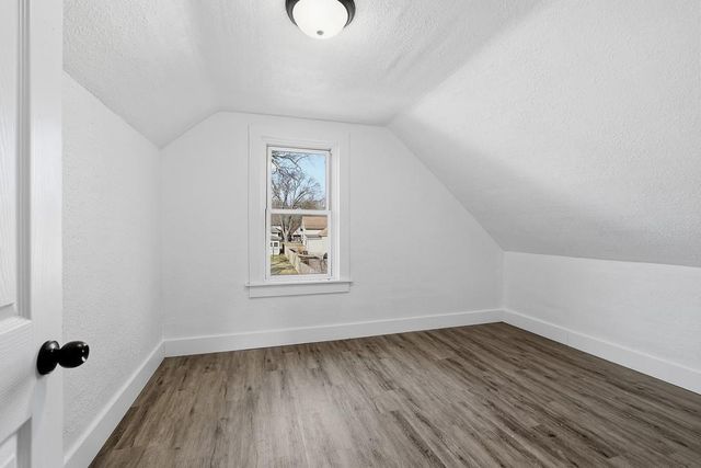 821 N 10th Avenue, Wisconsin Rapids, WI 54495