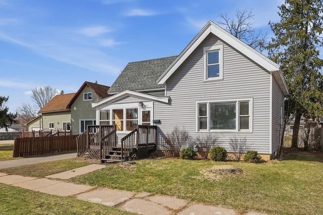 821 N 10th Avenue, Wisconsin Rapids, WI 54495