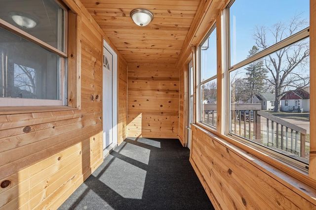 821 N 10th Avenue, Wisconsin Rapids, WI 54495