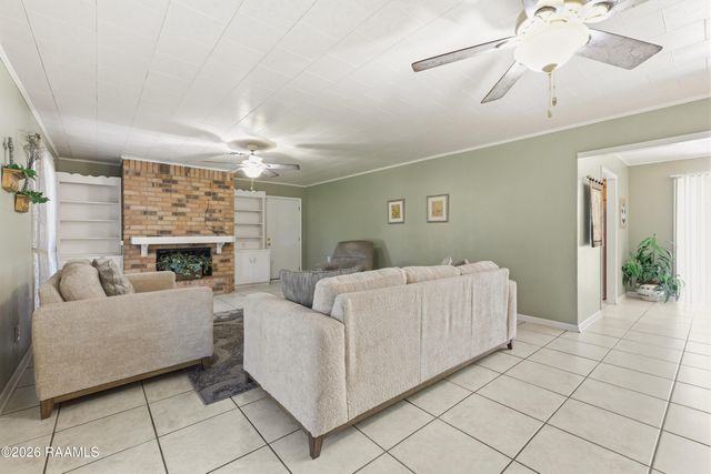 4285 Poydras Highway, Breaux Bridge, LA 70517