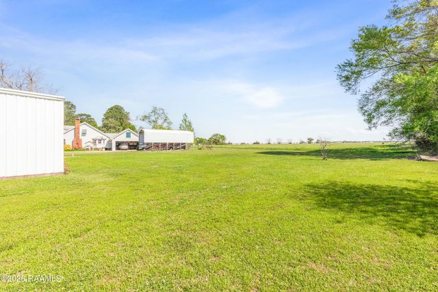 4285 Poydras Highway, Breaux Bridge, LA 70517