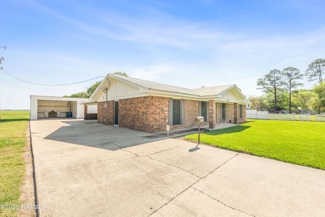 4285 Poydras Highway, Breaux Bridge, LA 70517