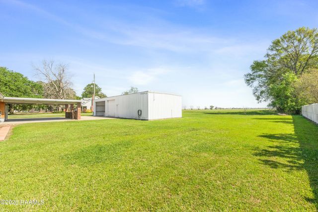 4285 Poydras Highway, Breaux Bridge, LA 70517