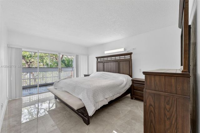 3301 Spanish Moss Terrace 405, Lauderhill, FL 33319