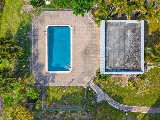 3301 Spanish Moss Terrace 405, Lauderhill, FL 33319