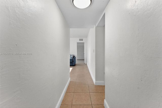 3301 Spanish Moss Terrace 405, Lauderhill, FL 33319