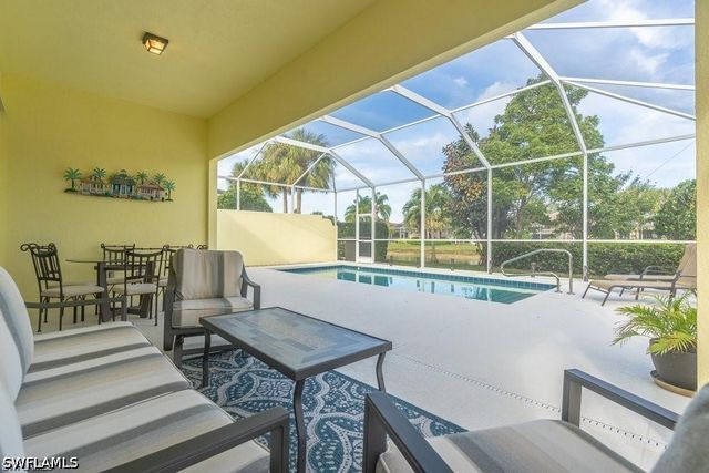 7687 Hernando CT, Naples, FL 34114