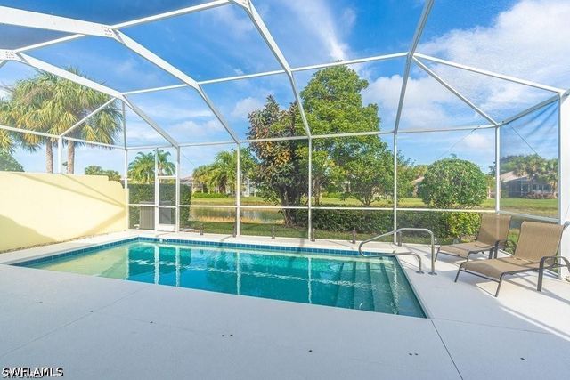 7687 Hernando CT, Naples, FL 34114
