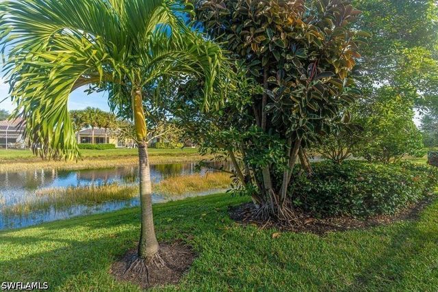 7687 Hernando CT, Naples, FL 34114
