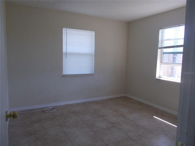 5982 52ND AVENUE N, Kenneth City, FL 33709