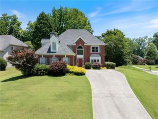 3820 Ridge Point Drive, Suwanee, GA 30024