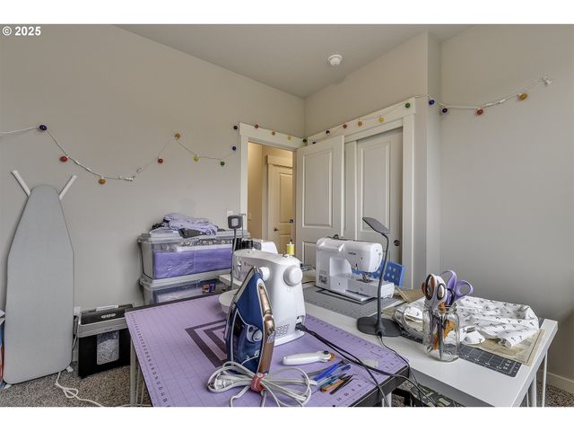 475 Ne LIBERTY Ave, Gresham, OR 97030