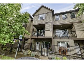 475 Ne LIBERTY Ave, Gresham, OR 97030