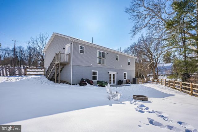 18 MOUNT VERNON DR, Keedysville, MD 21756