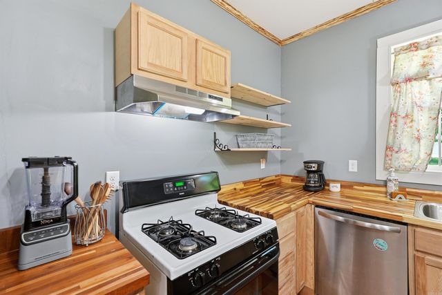 211 NE Third Street, Bryant, AR 72022