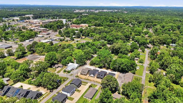 211 NE Third Street, Bryant, AR 72022
