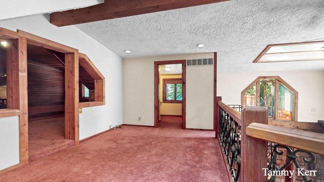 2450 Lakeshore Drive, Fennville, MI 49408