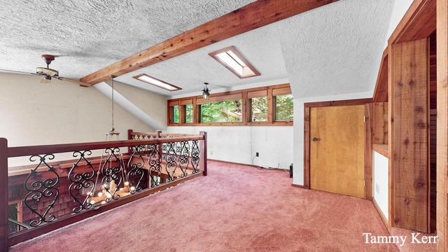 2450 Lakeshore Drive, Fennville, MI 49408