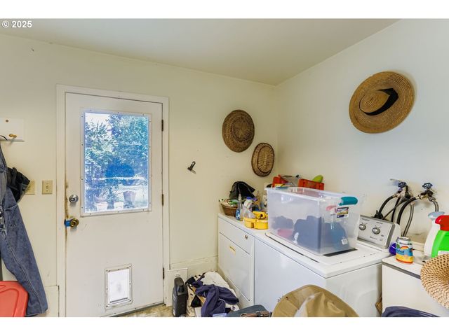 17505 Ne TERRYS Ln, Newberg, OR 97132