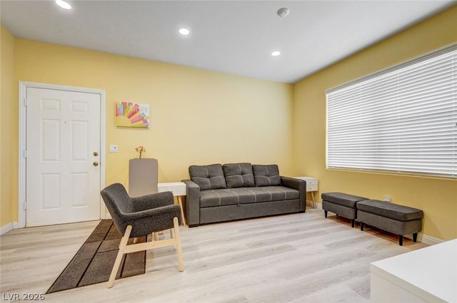 8000 Badura Avenue 1035, Las Vegas, NV 89113