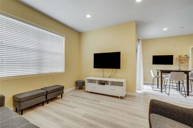 8000 Badura Avenue 1035, Las Vegas, NV 89113