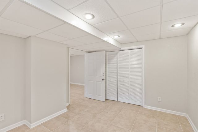 2520 Riverwoods Avenue, Des Moines, IA 50320
